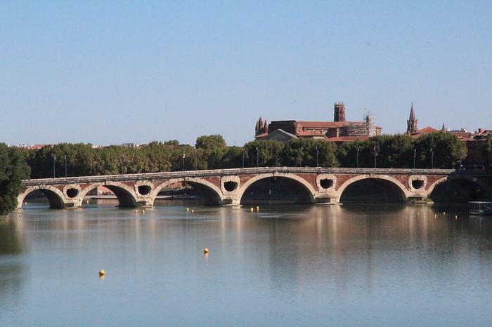 Toulouse/immobilier/CENTURY21 Onys Immobilier/Toulouse le pont neuf